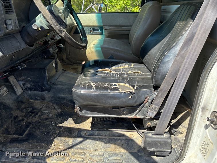image for item FC5715 1996 Chevrolet C7 dump truck