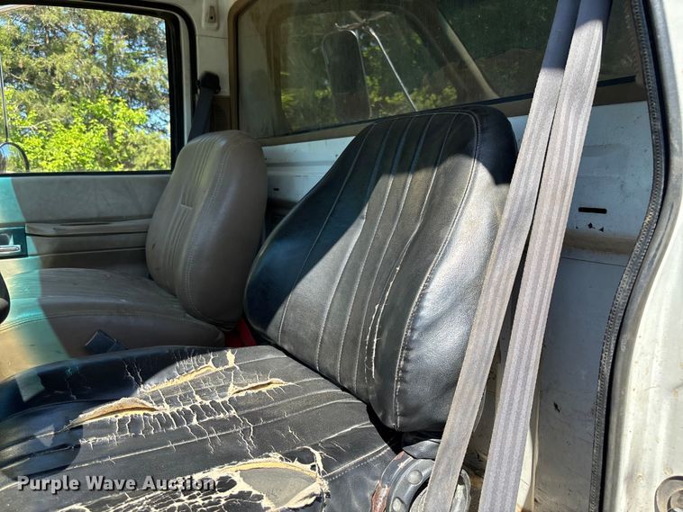 image for item FC5715 1996 Chevrolet C7 dump truck