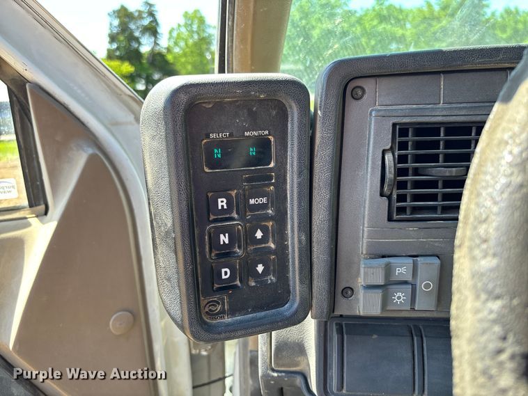 image for item FC5715 1996 Chevrolet C7 dump truck