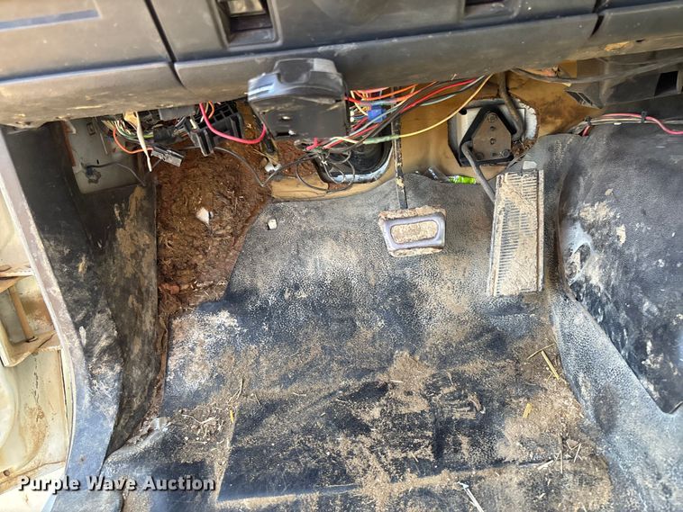 image for item FC5715 1996 Chevrolet C7 dump truck