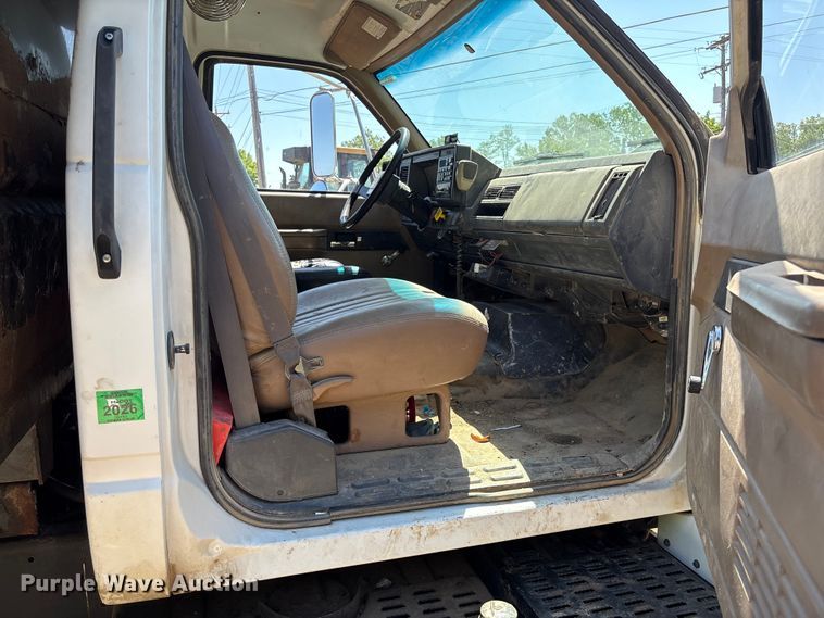 image for item FC5715 1996 Chevrolet C7 dump truck