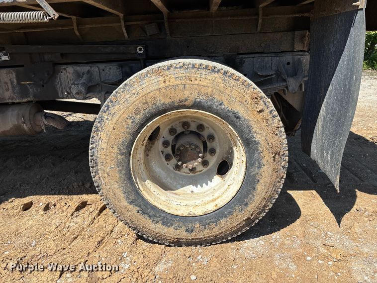 image for item FC5715 1996 Chevrolet C7 dump truck