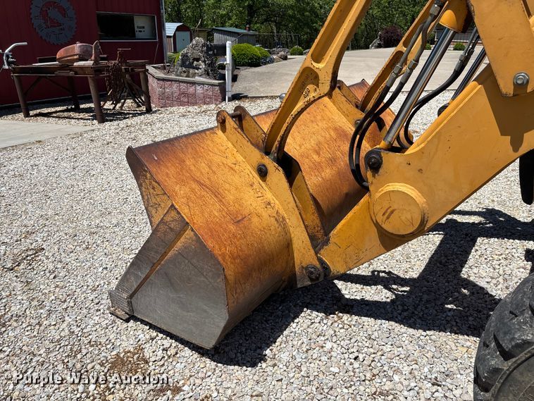 image for item FC5716 1997 Case 580L backhoe