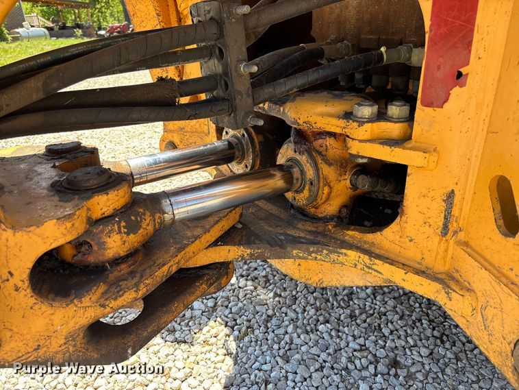 image for item FC5716 1997 Case 580L backhoe