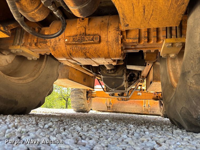 image for item FC5716 1997 Case 580L backhoe