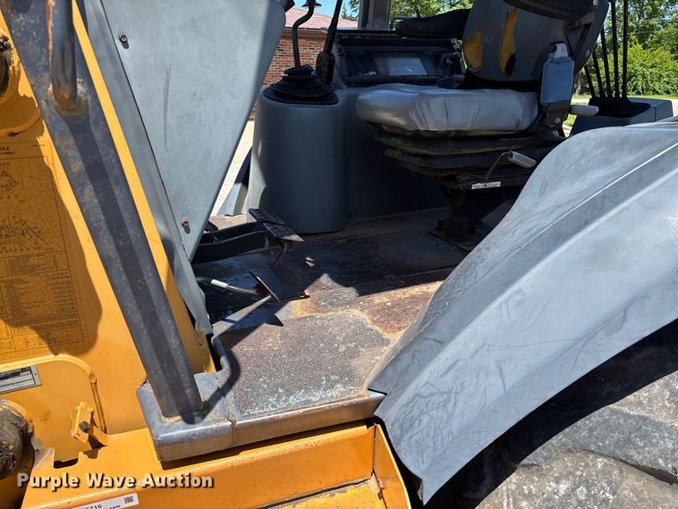 image for item FC5716 1997 Case 580L backhoe
