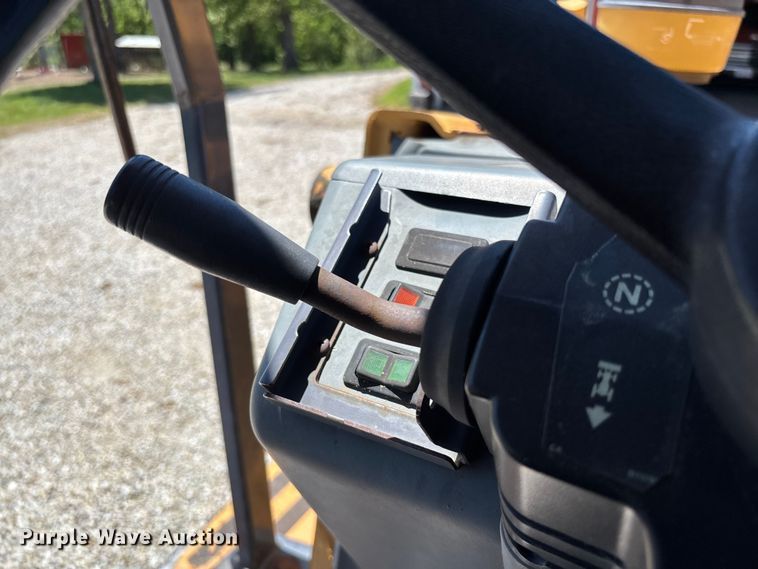 image for item FC5716 1997 Case 580L backhoe