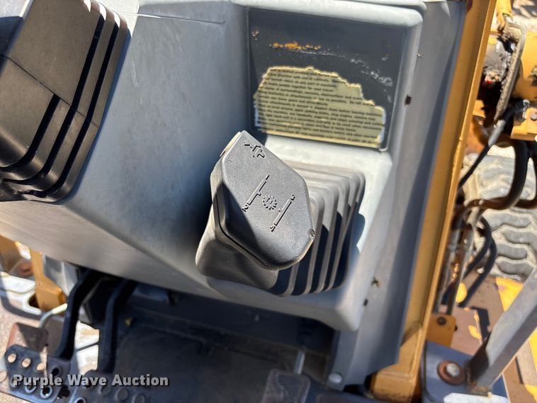 image for item FC5716 1997 Case 580L backhoe