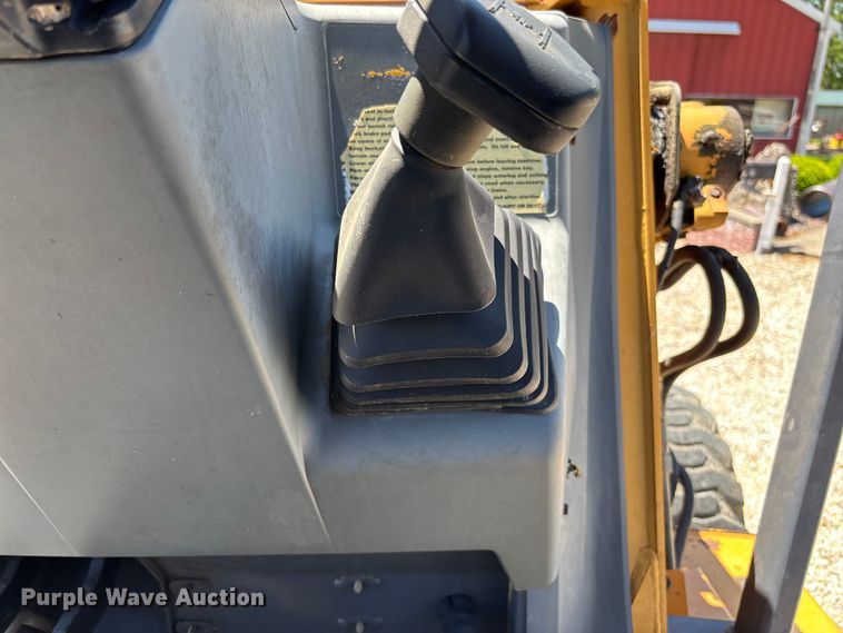image for item FC5716 1997 Case 580L backhoe