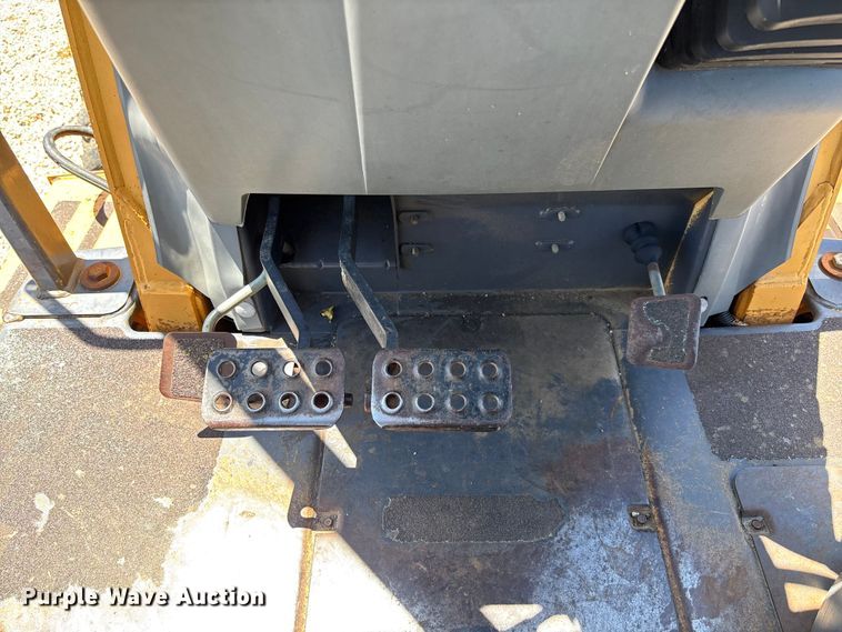 image for item FC5716 1997 Case 580L backhoe