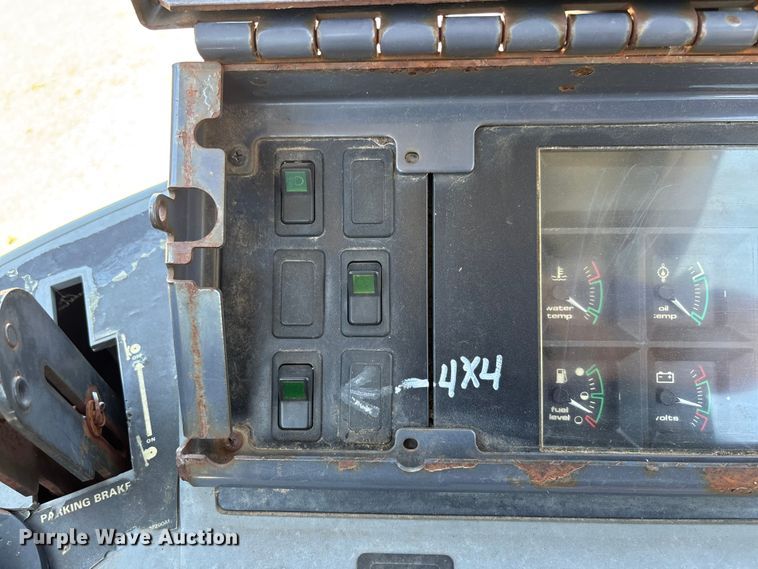 image for item FC5716 1997 Case 580L backhoe