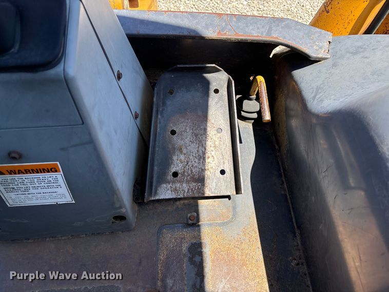 image for item FC5716 1997 Case 580L backhoe