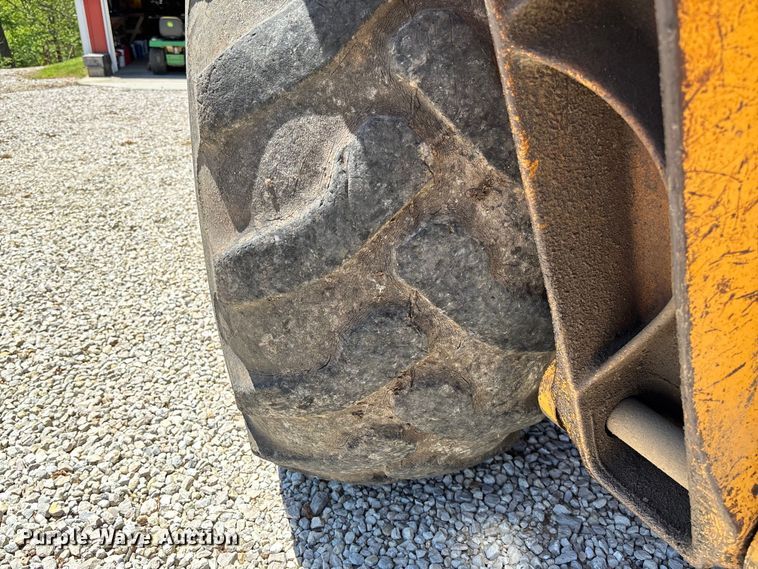 image for item FC5716 1997 Case 580L backhoe