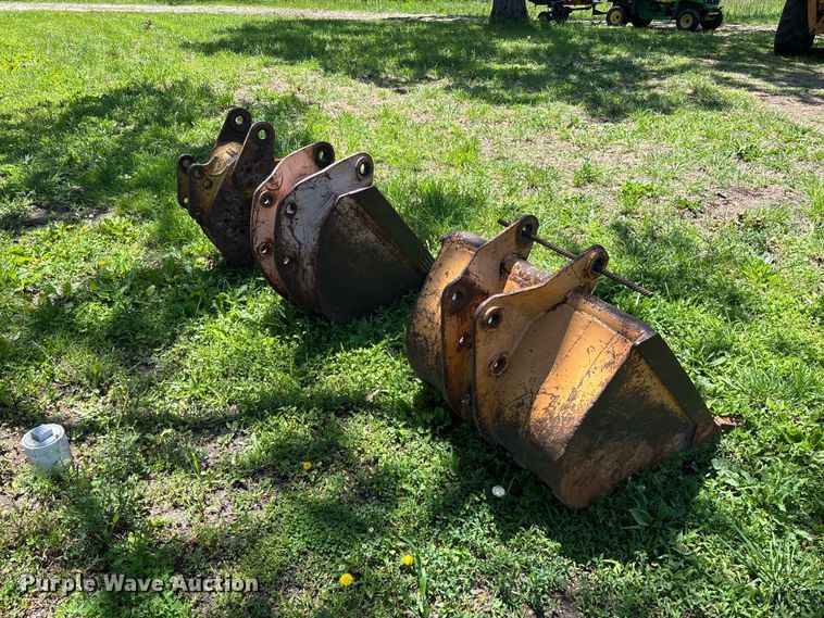 image for item FC5716 1997 Case 580L backhoe