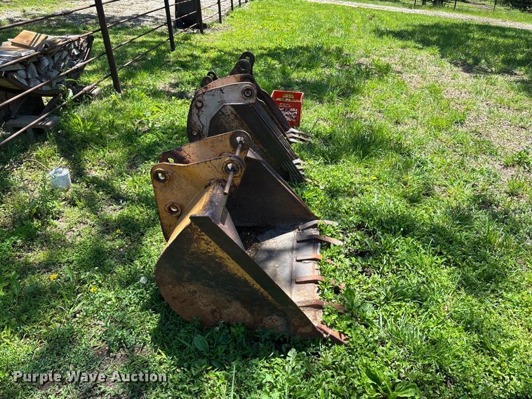 image for item FC5716 1997 Case 580L backhoe