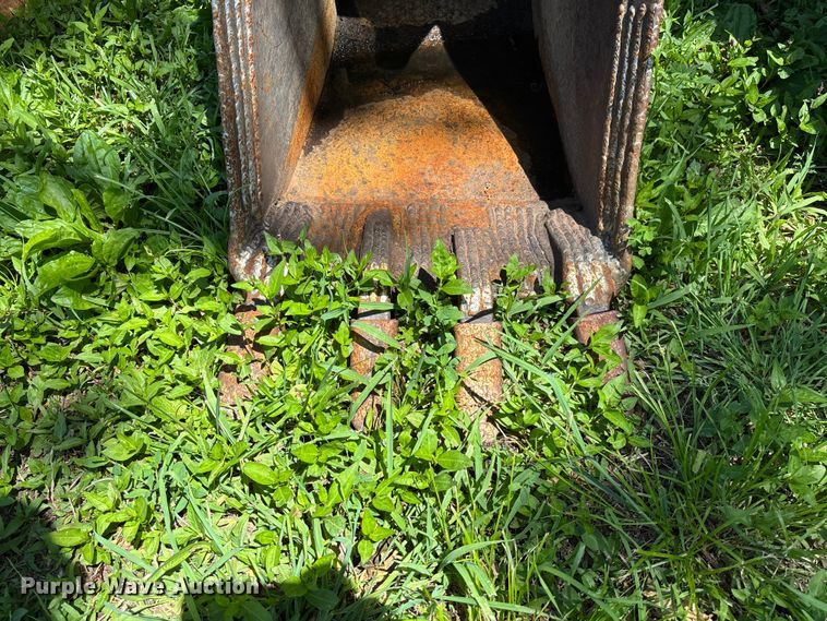 image for item FC5716 1997 Case 580L backhoe