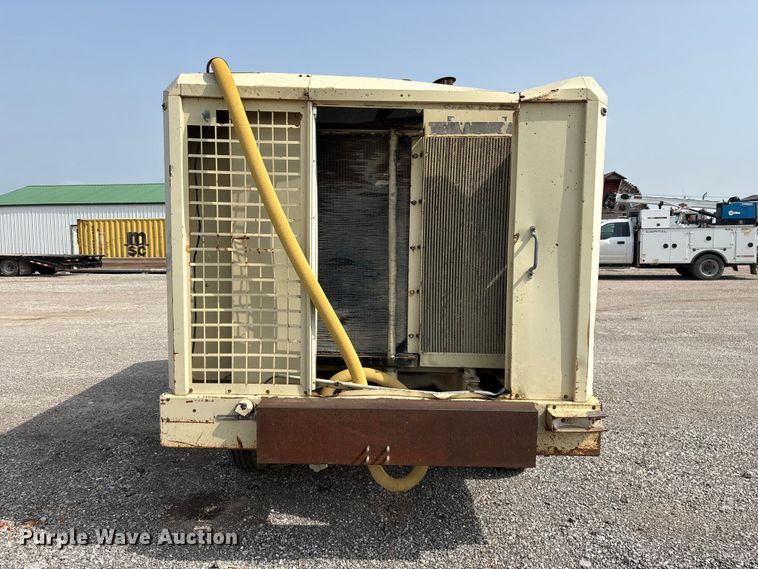 image for item FG0317 Ingersoll Rand 825 air compressor