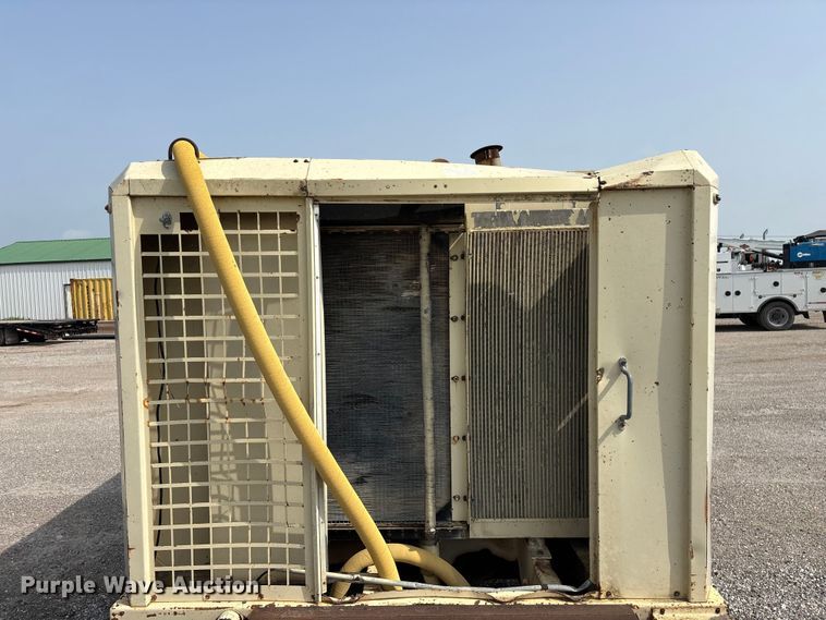 image for item FG0317 Ingersoll Rand 825 air compressor