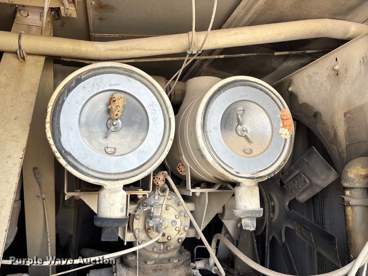 image for item FG0317 Ingersoll Rand 825 air compressor