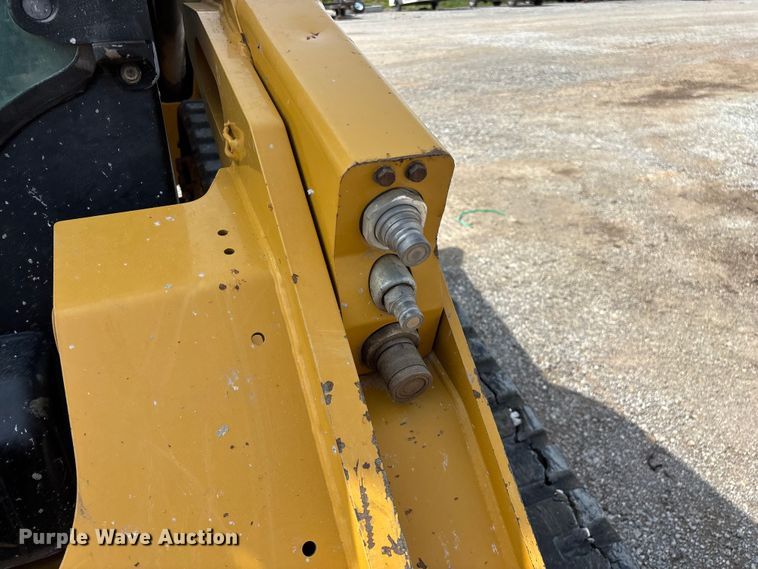 image for item FG0320 2019 Caterpillar 299D2 tracked skid steer loader