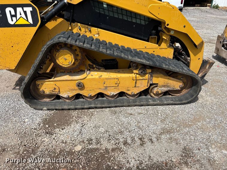 image for item FG0320 2019 Caterpillar 299D2 tracked skid steer loader