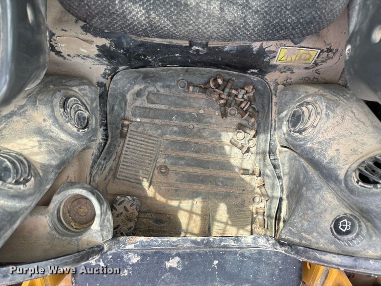 image for item FG0320 2019 Caterpillar 299D2 tracked skid steer loader
