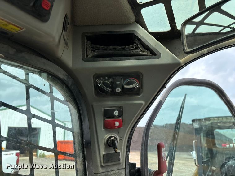 image for item FG0320 2019 Caterpillar 299D2 tracked skid steer loader