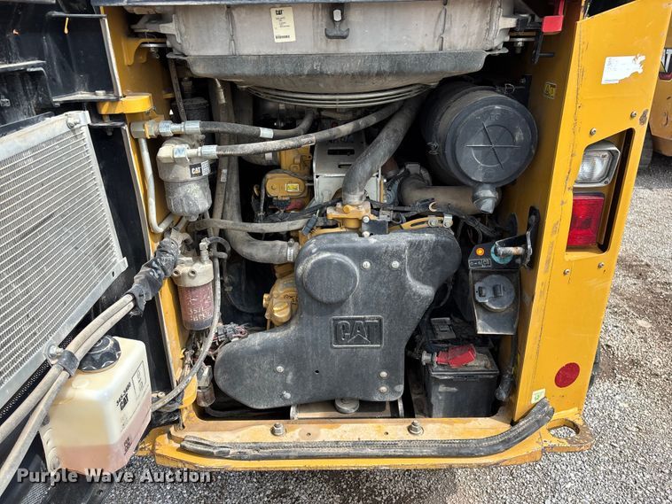 image for item FG0320 2019 Caterpillar 299D2 tracked skid steer loader