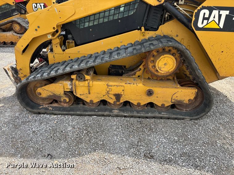 image for item FG0320 2019 Caterpillar 299D2 tracked skid steer loader