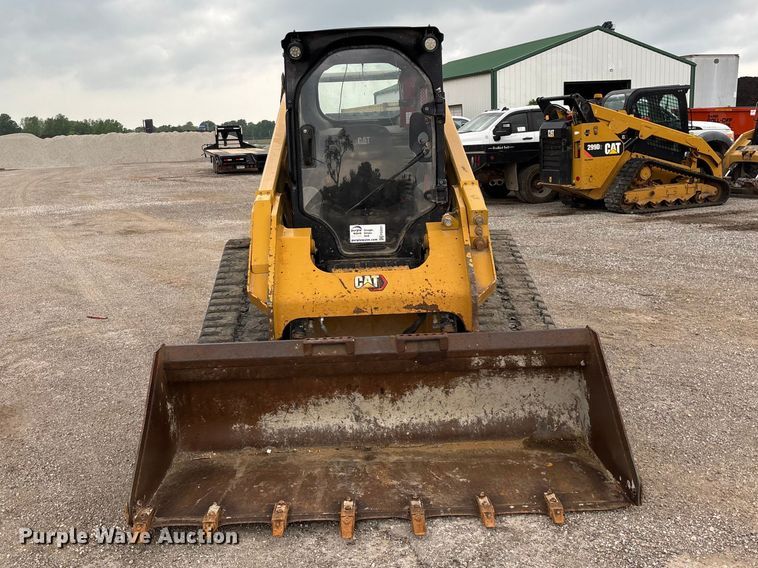 image for item FG0321 2020 Caterpillar 289D3 tracked skid steer loader
