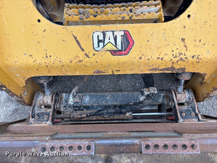 image for item FG0321 2020 Caterpillar 289D3 tracked skid steer loader