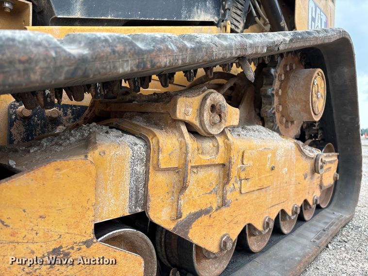 image for item FG0321 2020 Caterpillar 289D3 tracked skid steer loader