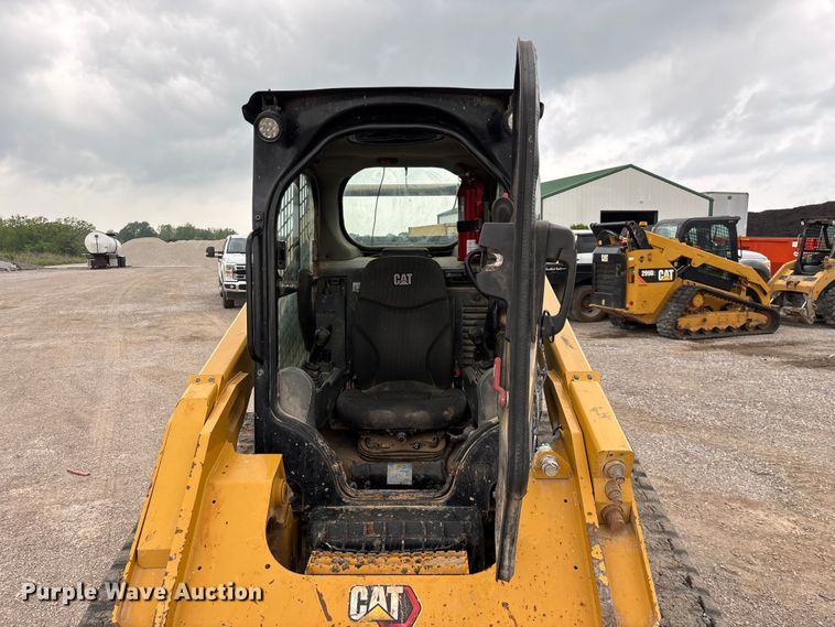 image for item FG0321 2020 Caterpillar 289D3 tracked skid steer loader