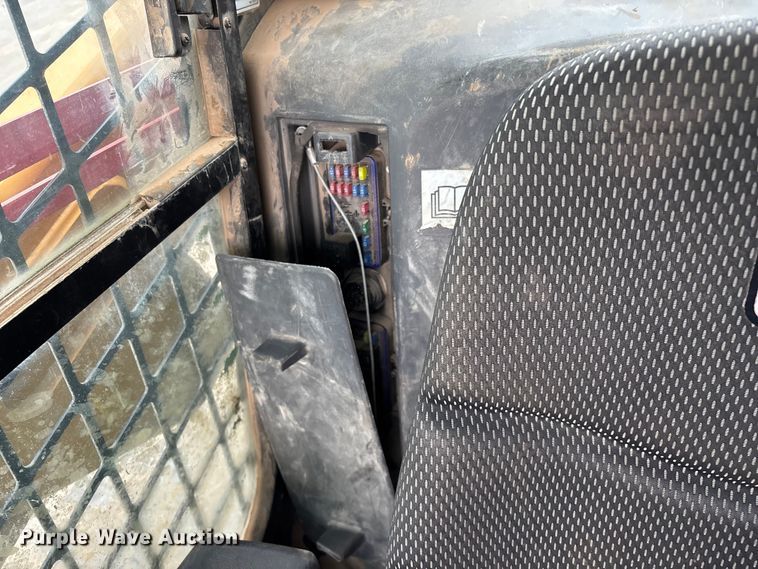 image for item FG0321 2020 Caterpillar 289D3 tracked skid steer loader