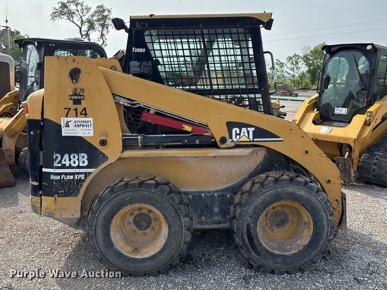 image for item FG0322 2006 Caterpillar 248B skid steer loader