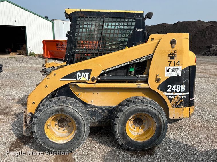image for item FG0322 2006 Caterpillar 248B skid steer loader