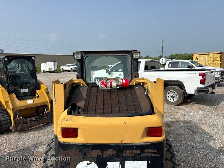 image for item FG0322 2006 Caterpillar 248B skid steer loader
