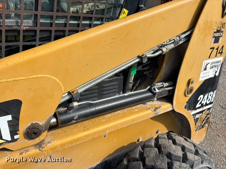 image for item FG0322 2006 Caterpillar 248B skid steer loader