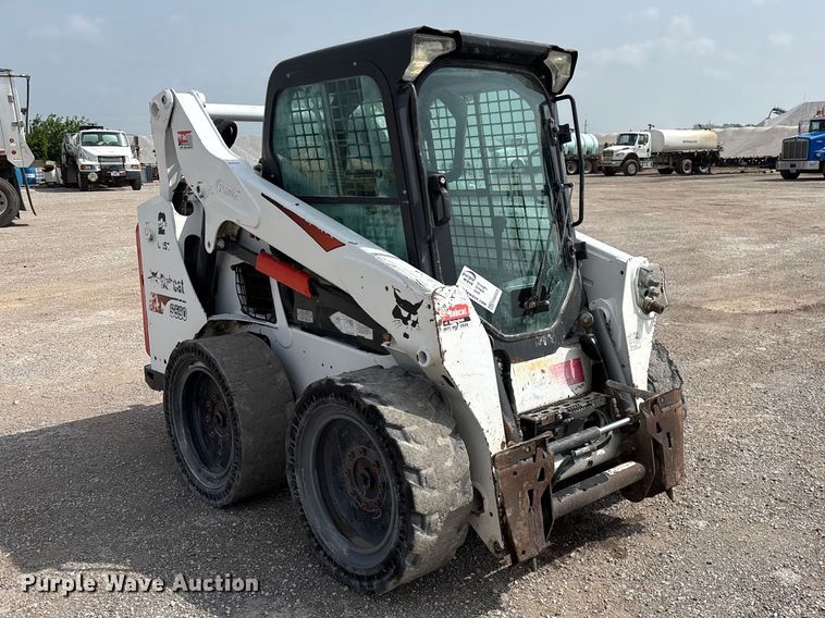 image for item FG0323 2018 Bobcat S590 skid steer loader