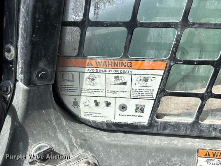 image for item FG0323 2018 Bobcat S590 skid steer loader