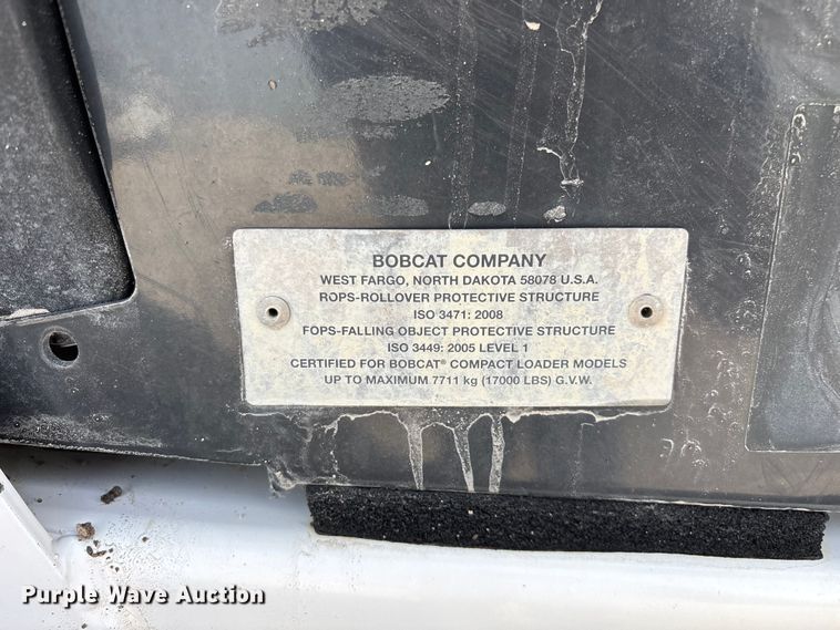 image for item FG0323 2018 Bobcat S590 skid steer loader