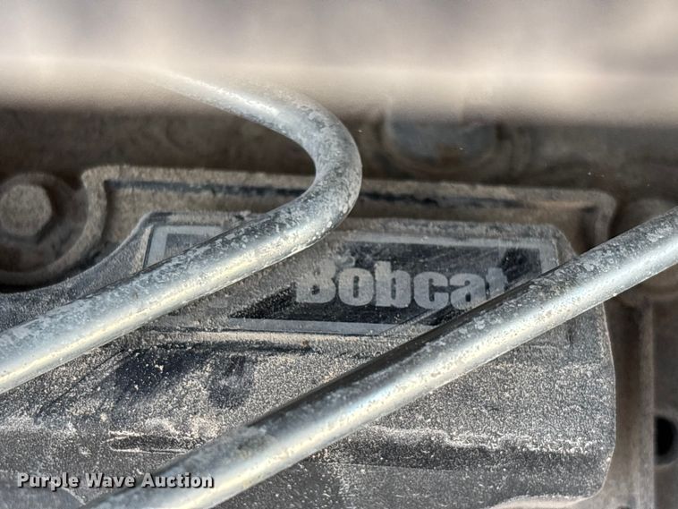 image for item FG0323 2018 Bobcat S590 skid steer loader