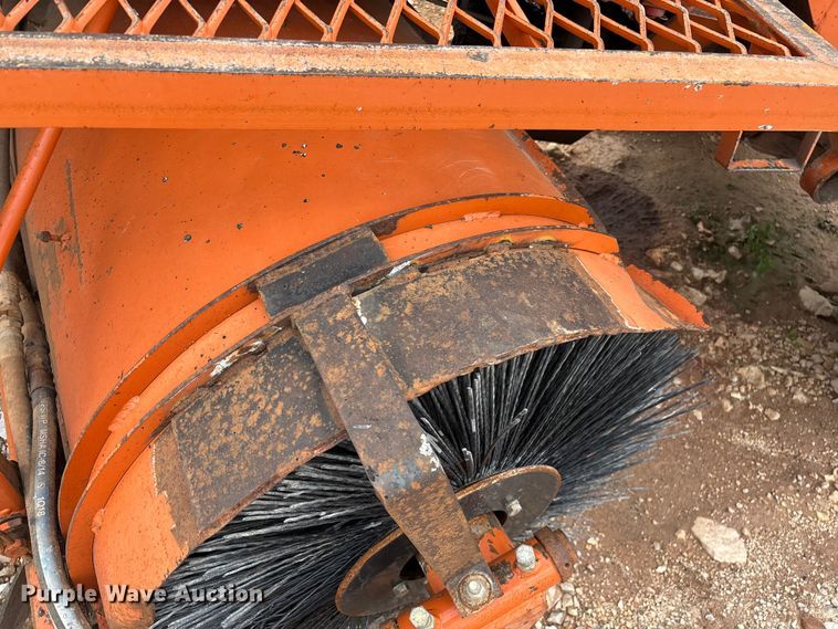 image for item FG0324 2015 Broce Broom KR350 broom