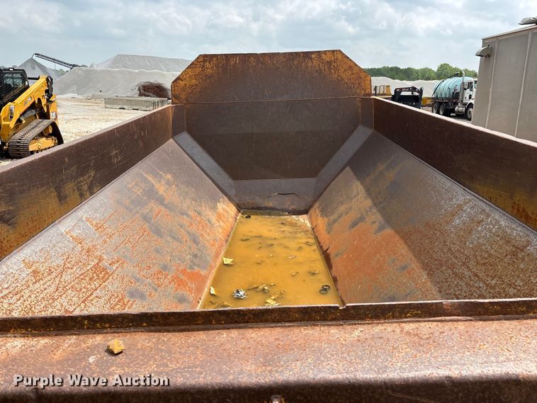 image for item FG0326 Komatsu HM300 haul truck bed