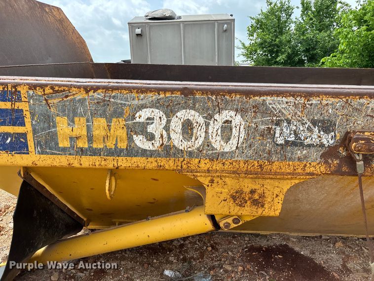 image for item FG0326 Komatsu HM300 haul truck bed