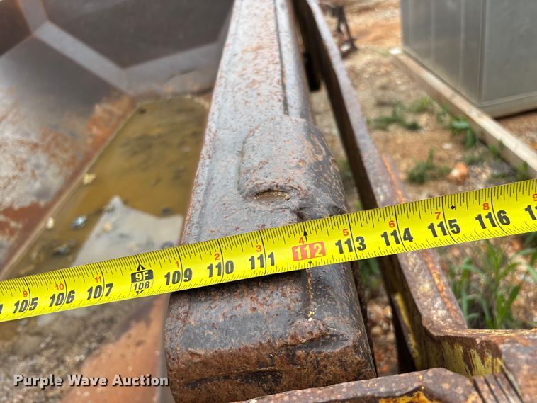image for item FG0326 Komatsu HM300 haul truck bed