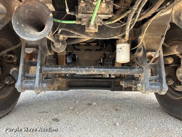 image for item FG0327 Grove 6425G crane truck