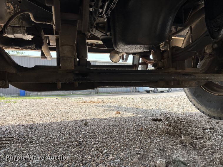 image for item FG0327 Grove 6425G crane truck