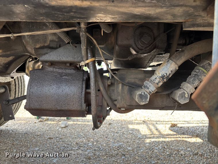 image for item FG0327 Grove 6425G crane truck