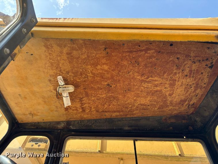 image for item FG0327 Grove 6425G crane truck